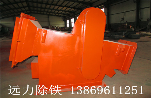 管道除鐵器，河北管道式除鐵器_河北管道式除鐵器應(yīng)用安裝示意圖型12000高斯_可定制工作原理