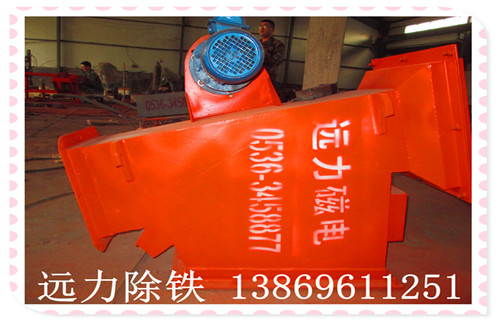 永磁管道除鐵器，云南永磁管道除鐵器型號(hào)表_云南永磁管道除鐵器型號(hào)表安裝示意圖原理內(nèi)部構(gòu)造水泥造紙廠(chǎng)_管道除鐵器圖片  